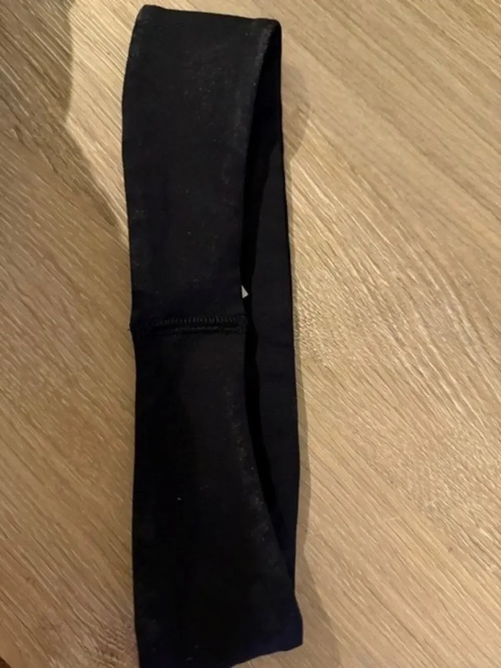 Lululemon Fly Away Tamer Headband in Black